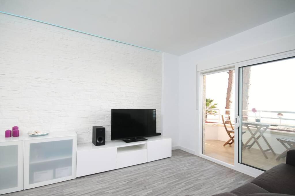 Apartamento Con Vistas Al Mar En Cambrils Ngoại thất bức ảnh