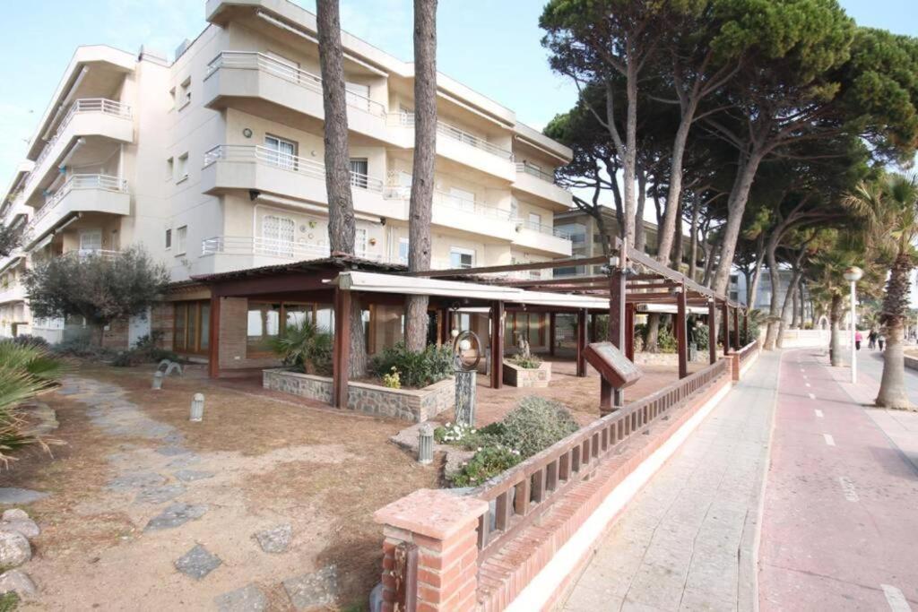 Apartamento Con Vistas Al Mar En Cambrils Ngoại thất bức ảnh
